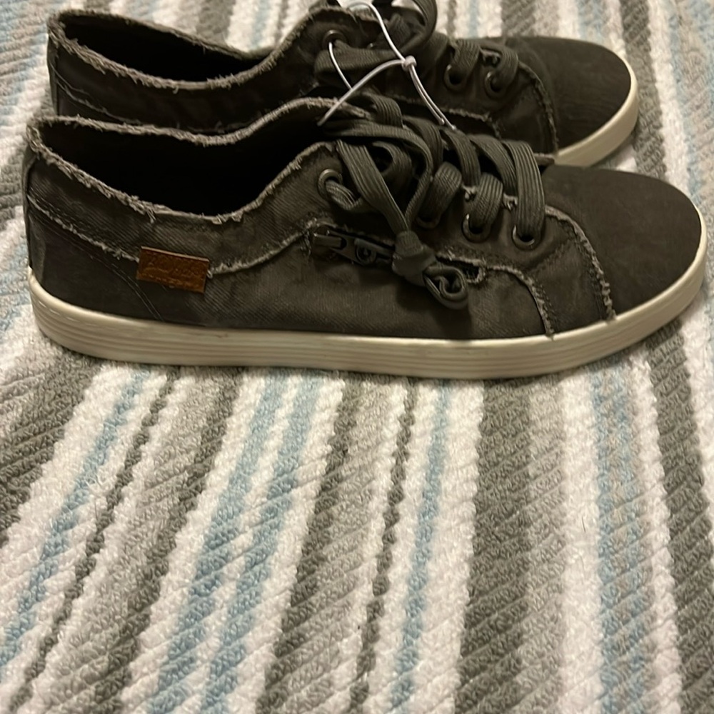 Blowfish Foxie shoes